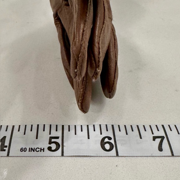 Vintage Isotoner - Lightly Lined Pecan Brown Leather Gloves - EUC size 7 1/2 - Picture 6 of 14